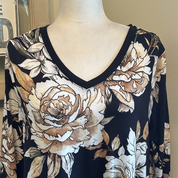 Lularoe Emily Floral Rose Print Long Sleeve T Shirt Dress Black Cream Brown NWT - Picture 4 of 10
